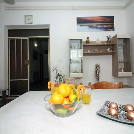 Andelka Apartman Jezera